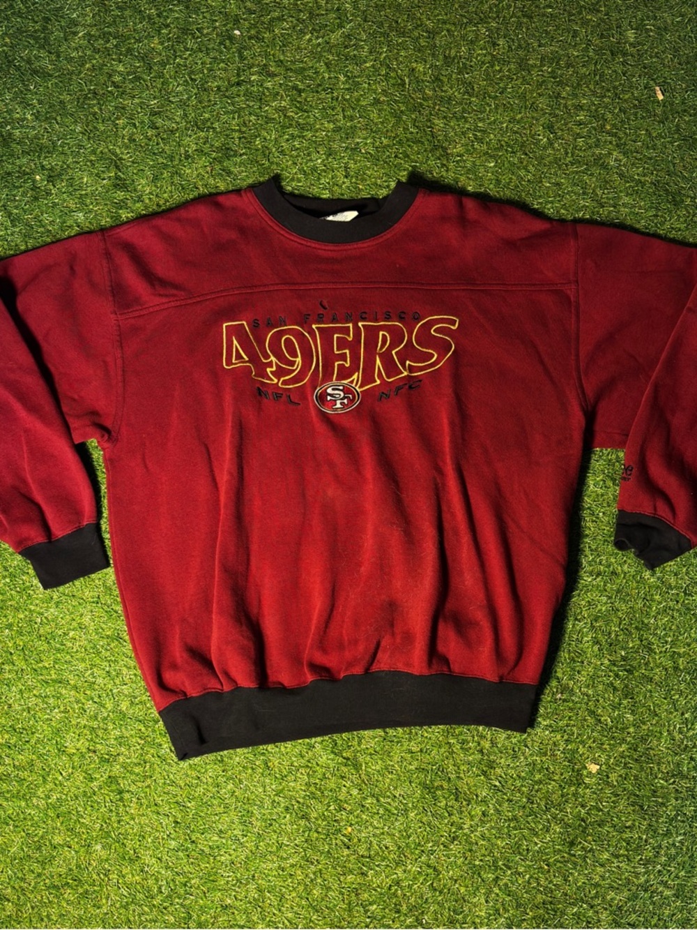 Lee Men's San Francisco 49ers Burgundy Crewneck Sweatshirt with Black Trim